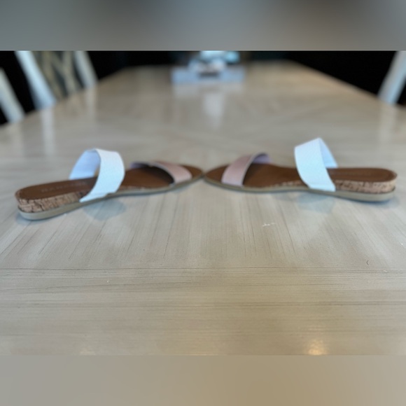 Rampage Pink and White Strap Sandal -Size 8 - Picture 6 of 11